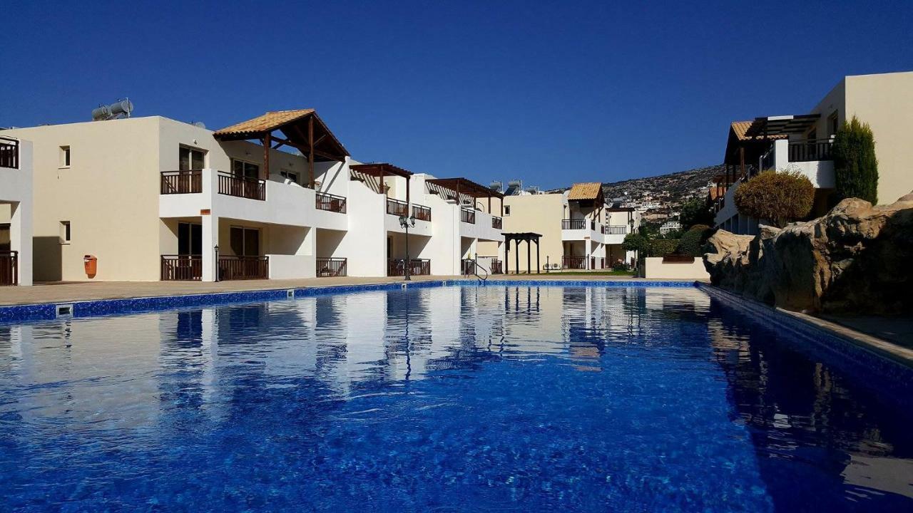 Ground Floor One Bedroom Apartment B2, 3 Pools, Free Wifi Peyia Exterior foto
